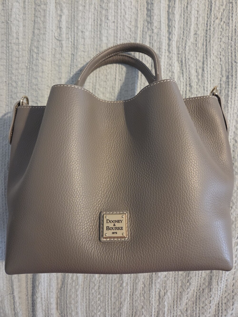 EUC Dooney & Bourke Lucca Leather Barlow In Elephant (Grey) - Picture 10 of 10